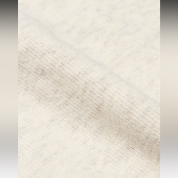 Aritzia Wilfred Cashmere Sicily Sweater Tank in Heather Light Oatmeal - Picture 9 of 9